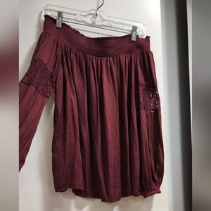 Mustard Seed Womens Size M Off the Shoulder Lace Billow Sleeve Top Burgundy wine